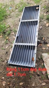 Khuôn hàng rào theo thiết kế 4cmx11cm dài 1,7m